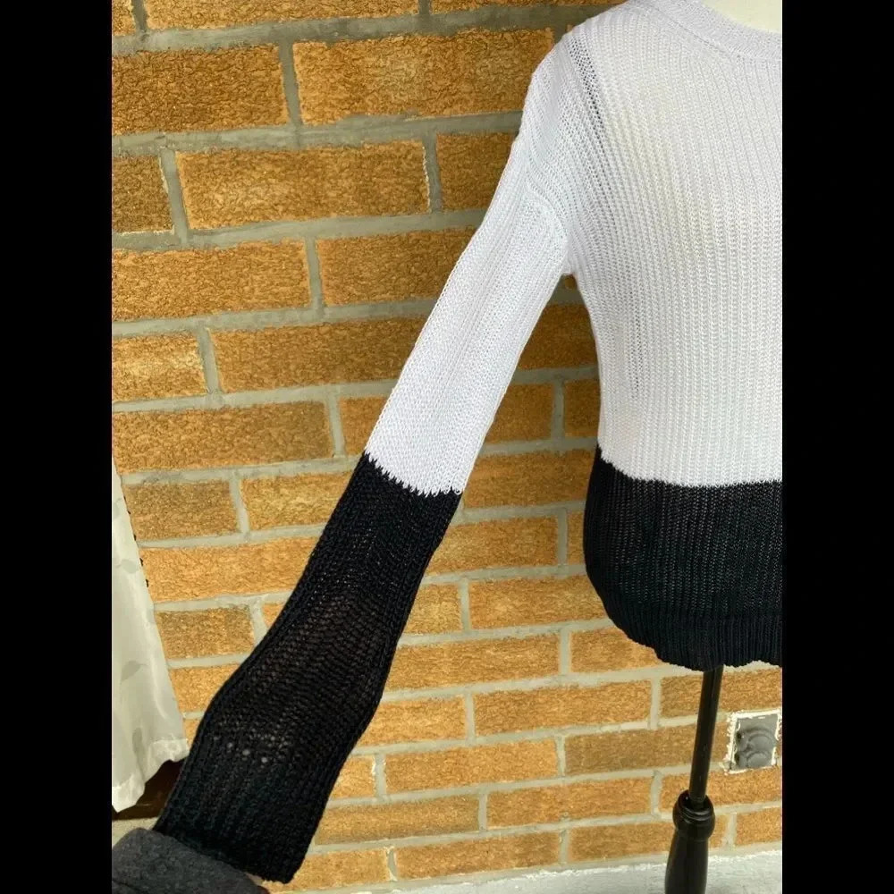 Vince Colorblock Drop Shoulder Knit Pullover - Picture 3 of 13